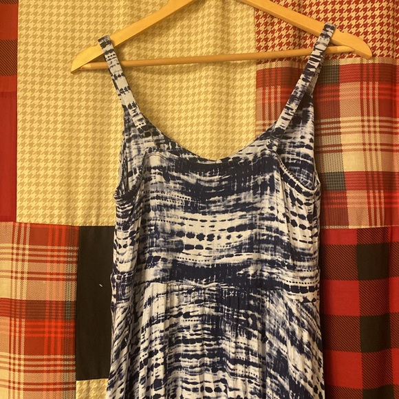 Torrid maxi tie dye super soft tiered dress - Picture 4 of 6